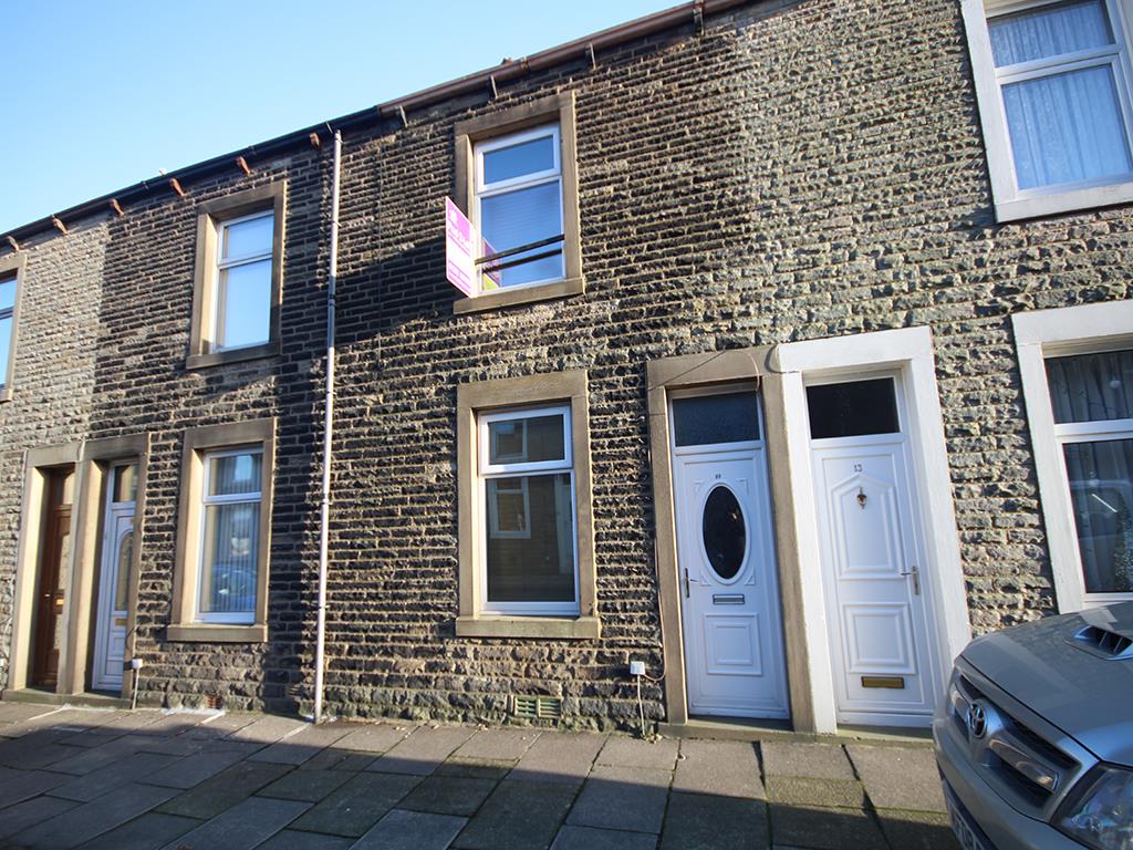 2 bedroom mid terrace house To Let in Barnoldswick - Main Image